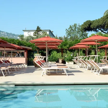 Grand Ambasciatori Hotel