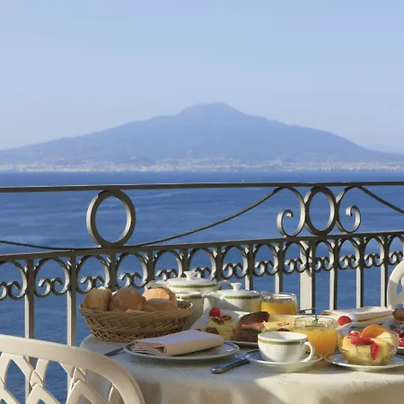 Grand Ambasciatori Hotel 5*
