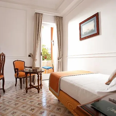 Grand Ambasciatori Hotel 5*
